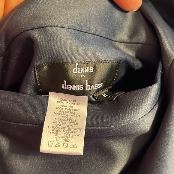 Dennis by Dennis Basso fully reversible rain trench coat - Picture 10 of 11